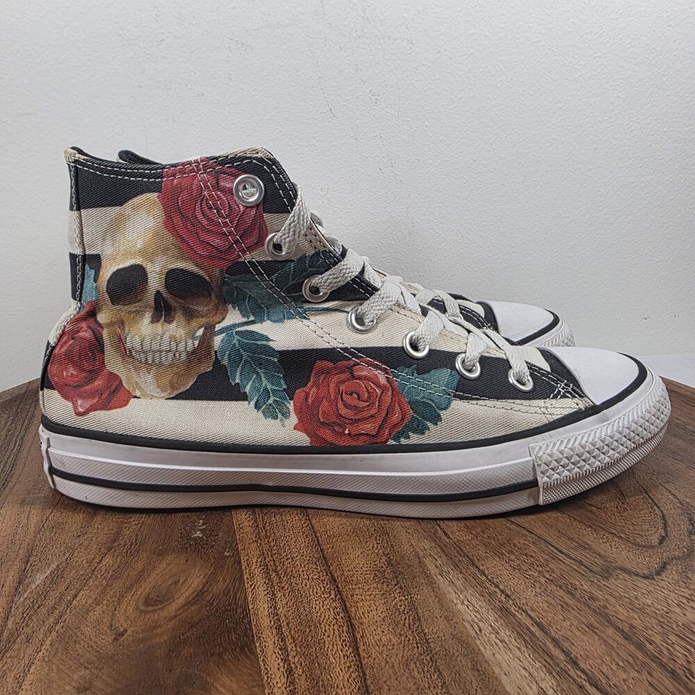 Converse Womens White Gothic Rose Skull Graphic Print Y2K White Size 8 Shoes